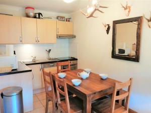 Appartement Morillon 1100, 2 pièces, 6 personnes - FR-1-412-38