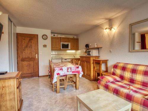 Appartement Morillon 1100, 2 pièces, 6 personnes - FR-1-642-32