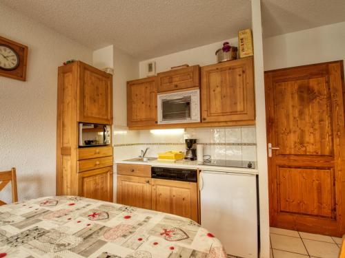 Appartement Morillon 1100, 2 pièces, 6 personnes - FR-1-642-53