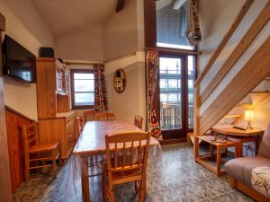 Appartement Morillon 1100, 3 pièces, 5 personnes - FR-1-642-48