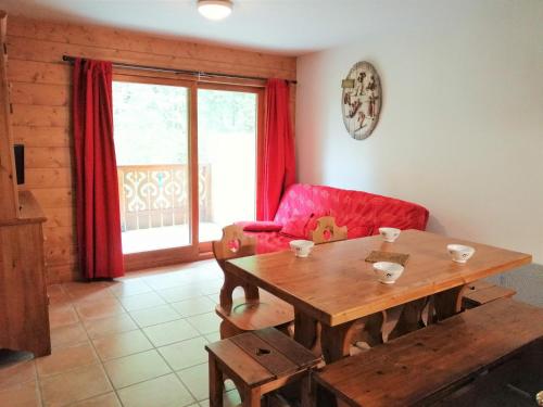 Appartement Morillon 1100, 3 pièces, 7 personnes - FR-1-412-15