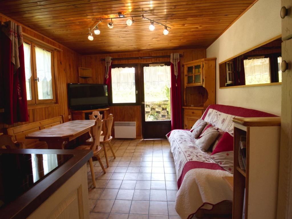 Appartement Appartement Morillon Village, 2 pièces, 4 personnes - FR-1-642-43 41 route des Esserts 74440 Morillon