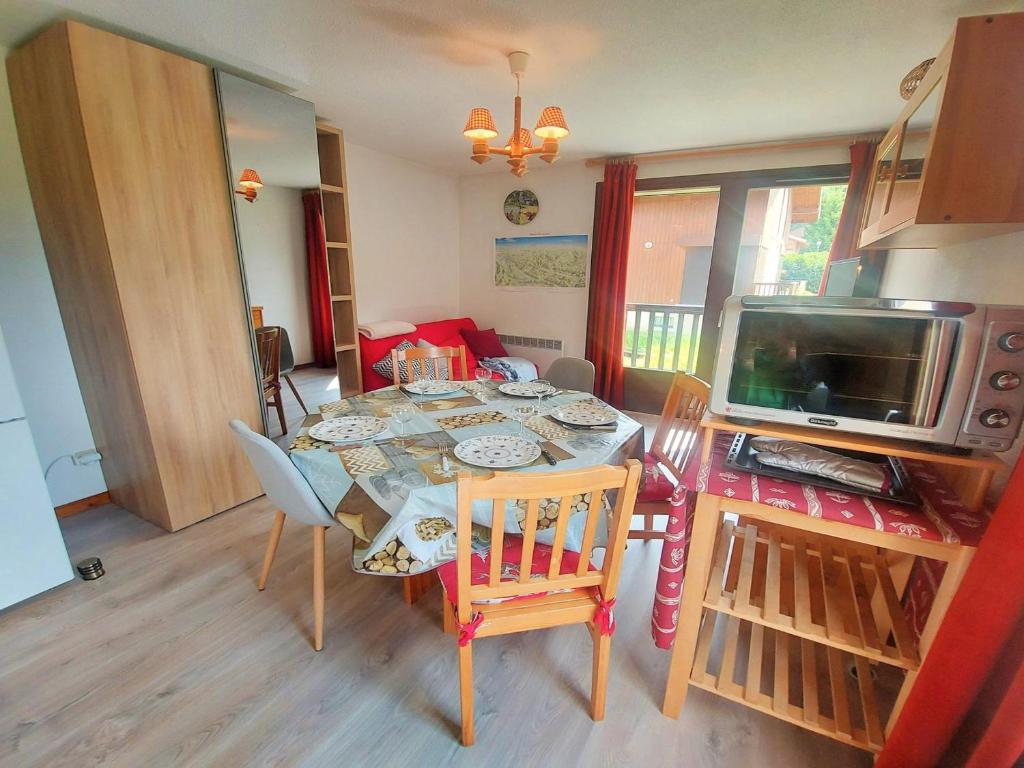 Appartement Appartement Morillon Village, 2 pièces, 5 personnes - FR-1-624-104 41 Route des Esserts 74440 Morillon