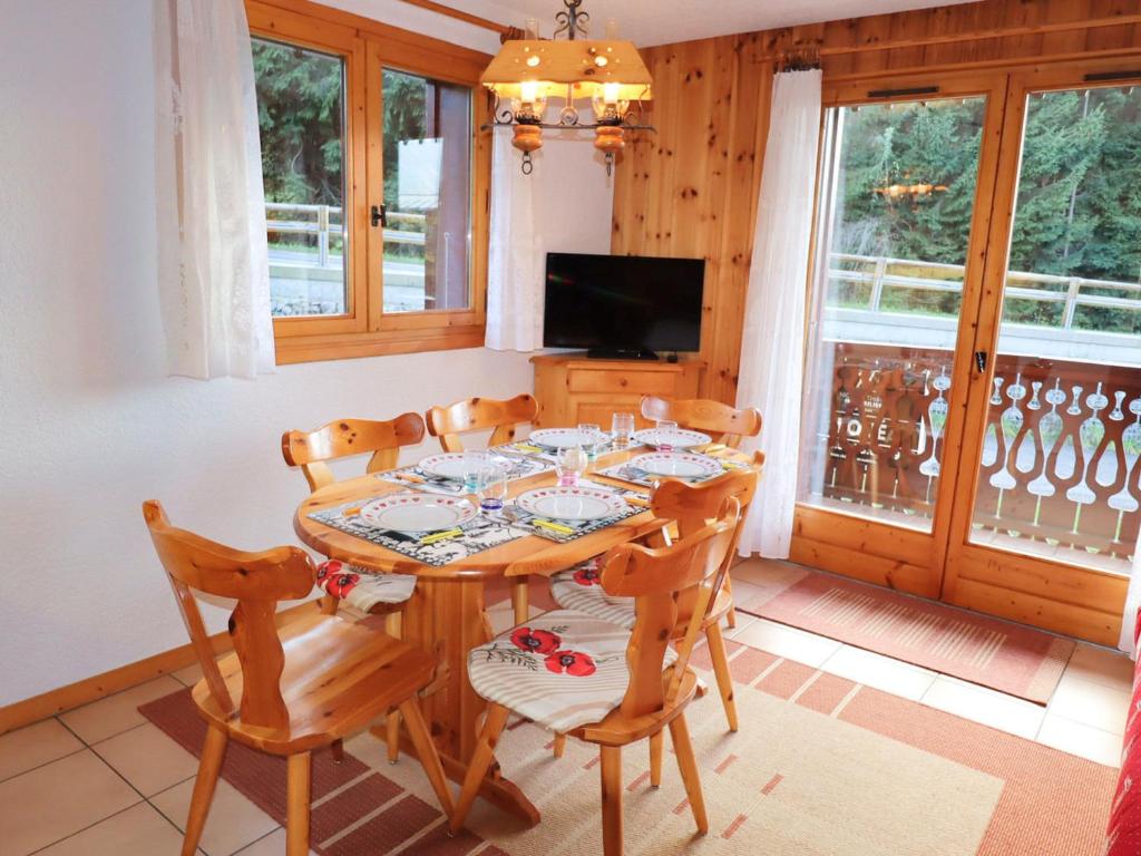 Appartement Appartement Morillon Village, 2 pièces, 5 personnes - FR-1-624-99 406 Route des Grandschamps 74440 Morillon