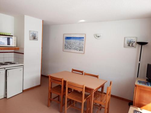 Appartement Morillon Village, 3 pièces, 7 personnes - FR-1-412-81
