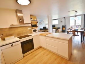 Appartement Morzine, 4 pièces, 8 personnes - FR-1-684-3