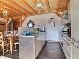 Appartement Morzine, 5 pièces, 8 personnes - FR-1-627-29