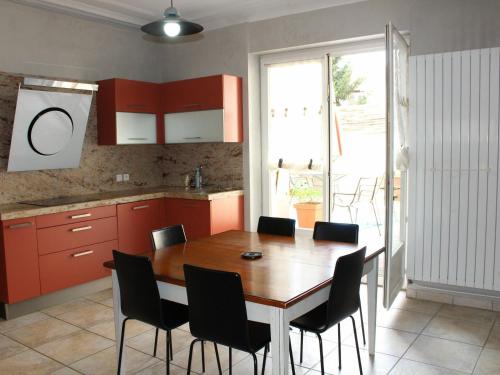 Appartement Nancy, 4 pièces, 6 personnes - FR-1-584-96