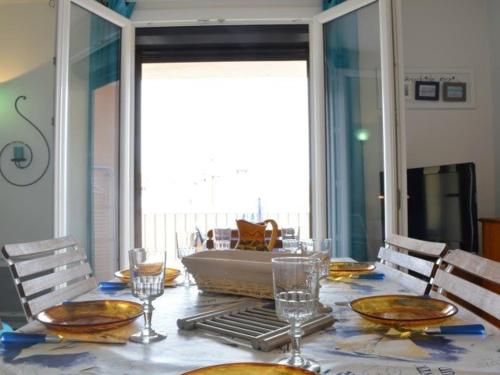 Appartement Narbonne, 3 pièces, 6 personnes - FR-1-229B-701