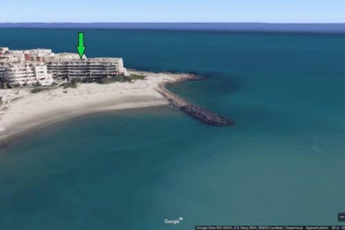 Appartement neuf 56m2 climatisé accès direct plage