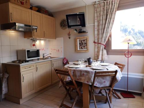 Appartement Notre-Dame-de-Bellecombe, 1 pièce, 4 personnes - FR-1-595-33