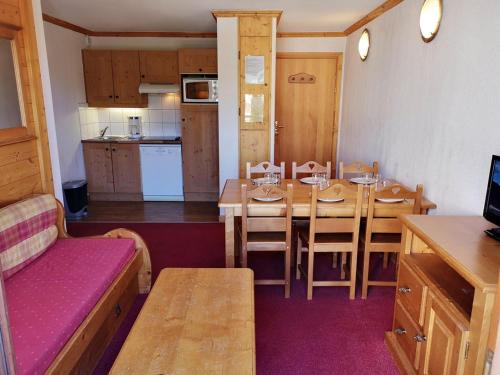 Appartement Notre-Dame-de-Bellecombe, 3 pièces, 6 personnes - FR-1-595-23