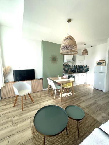 Appartement Octave centre ville départ Ferry