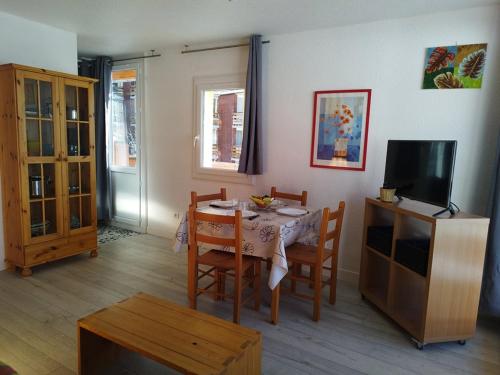 Appartement Orcières Merlette, 1 pièce, 4 personnes - FR-1-262-99