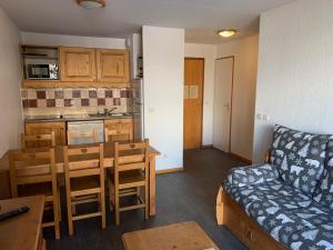 Appartement Orcières Merlette, 2 pièces, 6 personnes - FR-1-636-150