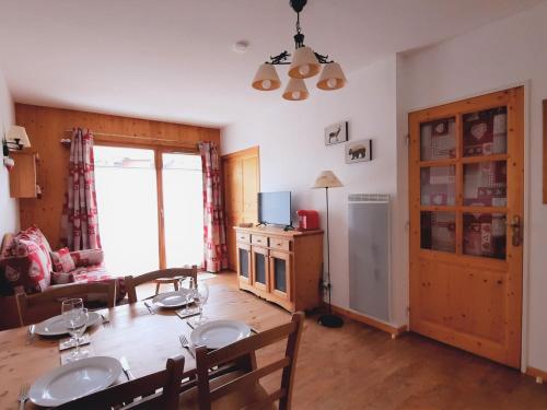 Appartement Orcières Merlette, 2 pièces, 6 personnes - FR-1-636-30