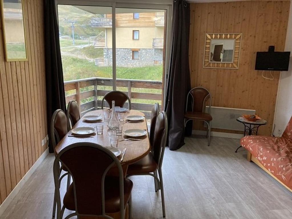 Appartement Orcières Merlette, 3 pièces, 7 personnes - FR-1-262-130 Le Rond Point Des Pistes Ii - Rue Des Ecrins -, 05170 Forest des Baniols