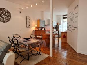 Appartement Orléans, 2 pièces, 2 personnes - FR-1-590-148