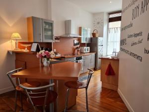 Appartement Orléans, 2 pièces, 2 personnes - FR-1-590-148