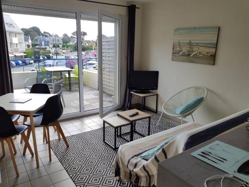 Appartement Perros-Guirec, 2 pièces, 4 personnes - FR-1-368-369