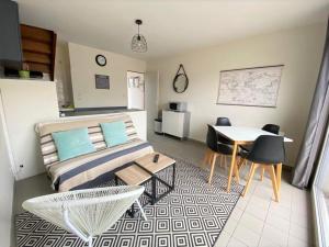 Appartement Perros-Guirec, 2 pièces, 4 personnes - FR-1-368-369