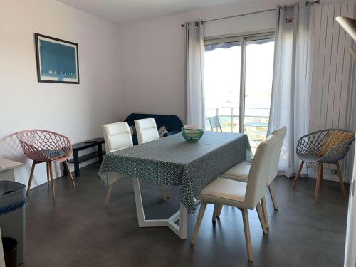 Appartement Perros-Guirec, 3 pièces, 4 personnes - FR-1-368-60