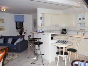 Appartement Appartement Perros-Guirec, 4 pièces, 6 personnes - FR-1-368-144 19 boulevard Mermoz 22700 Perros-Guirec Bretagne