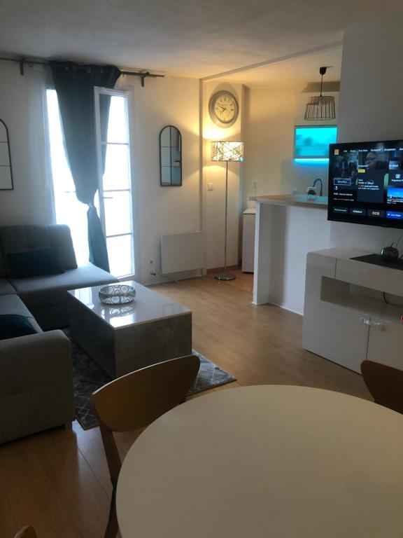 Appartement place toscane 40 Cours du Danube, 77700 Serris