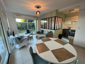 Appartement plage restaurant et parking privatif