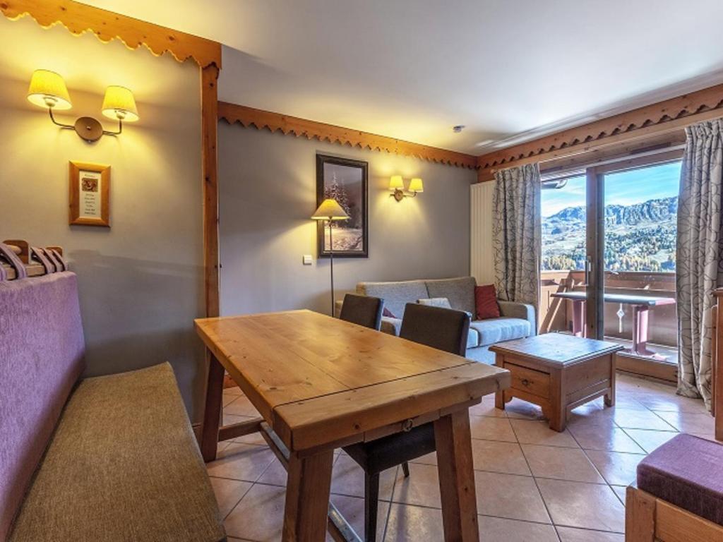 Appartement Plagne Aime 2000, 3 pièces, 6 personnes - FR-1-351-137 Résidence les Hauts-Bois AIME 2000, 73210 Aime-La-Plagne