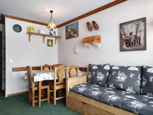 Appartement Plagne Soleil, 2 pièces, 5 personnes - FR-1-181-2623
