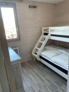Appartement Plagne village au pied des pistes