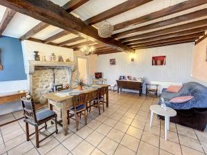 APPARTEMENT PLEIN DE CHARME 2CH