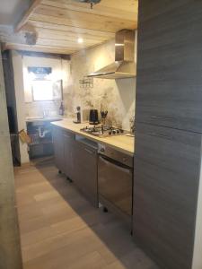 Appartement plein de charme dans vieux mas