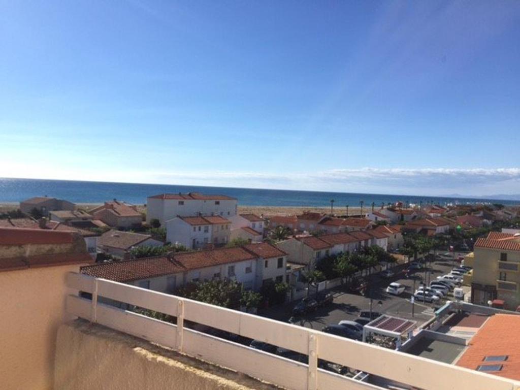 Appartement Appartement Port Barcarès, 2 pièces, 4 personnes - FR-1-81-170 Barcares 2000 - 39 A - 4Eme Ãtage - Bld Du Port 66420 Le Barcarès