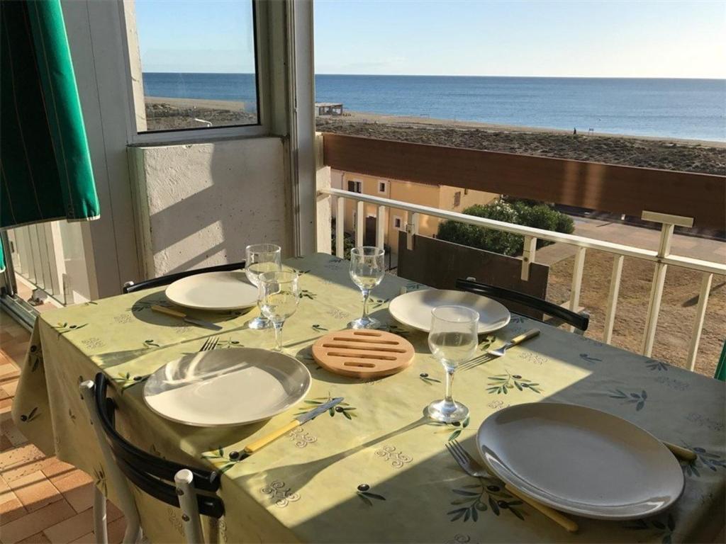 Appartement Appartement Port Barcarès, 2 pièces, 4 personnes - FR-1-81-336 Amphitrite - 3.2 - Avenue De La Grande Plage 66420 Port Leucate