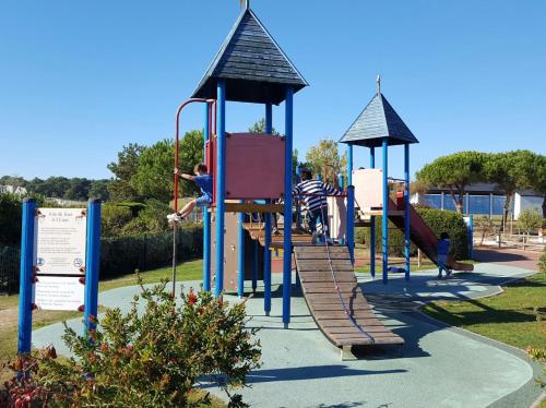 APPARTEMENT PORT BOURGENAY proche MER VENDEE 85