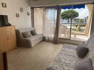 Appartement Port Camargue, 1 pièce, 4 personnes - FR-1-250-167