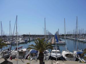 Appartement Port Camargue, 1 pièce, 4 personnes - FR-1-250-215