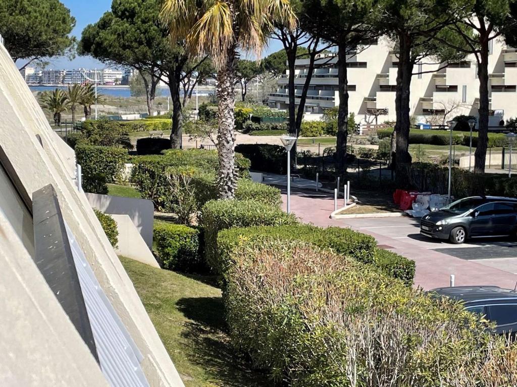 Appartement Port Camargue, 1 pièce, 4 personnes - FR-1-250-230 IMPASSE LA CURIEUSE ENTREE A - 1ER ETAGE - N°231, 30240 Le Grau-du-Roi