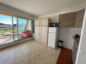 Appartement Port Camargue, 1 pièce, 4 personnes - FR-1-250-230