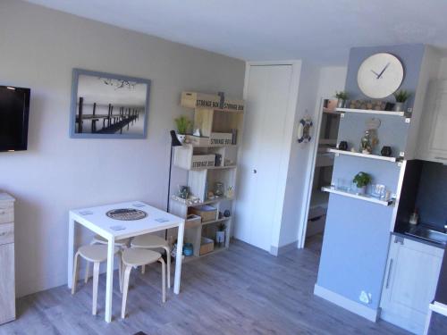 Appartement Port Camargue, 1 pièce, 4 personnes - FR-1-250-238