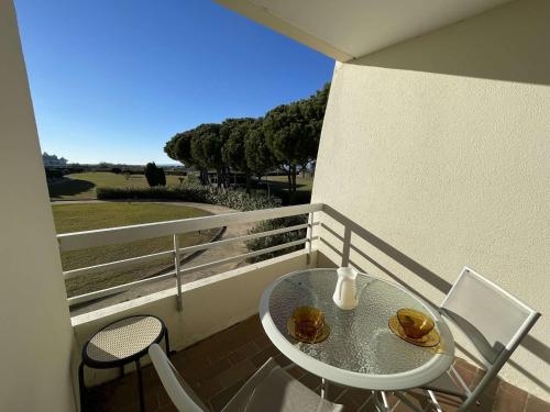 Appartement Port Camargue, 1 pièce, 4 personnes - FR-1-250-245