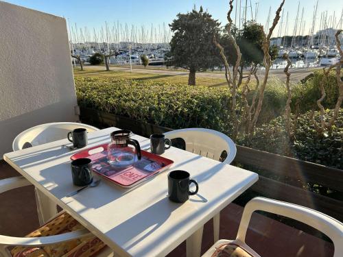 Appartement Port Camargue, 1 pièce, 4 personnes - FR-1-250-41