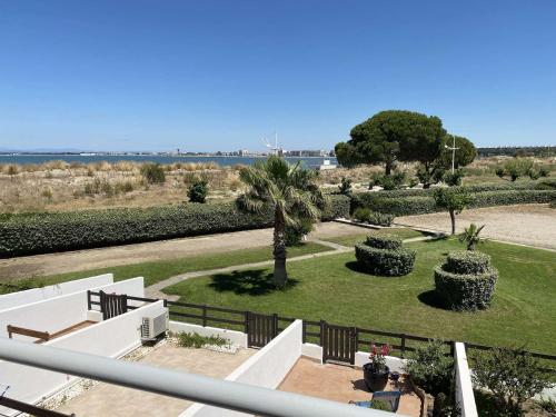 Appartement Port Camargue, 2 pièces, 4 personnes - FR-1-250-170