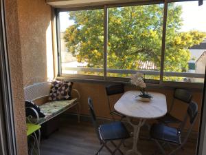 Appartement Appartement Port Fréjus avec Loggia et accès Plages à pieds 30 Rue Paul Bret 83600 Fréjus Provence-Alpes-Côte d\'Azur