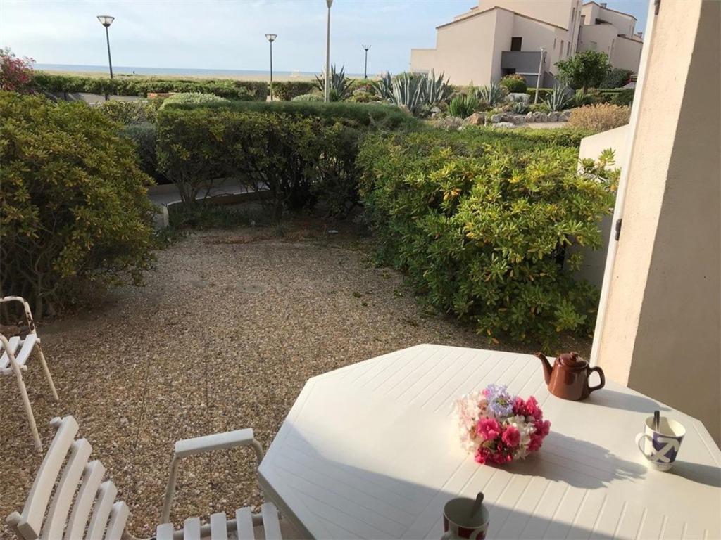 Appartement Appartement Port Leucate, 2 pièces, 4 personnes - FR-1-81-56 Aigues Marines - 223  Villa 22 - 11370 Port Leucate