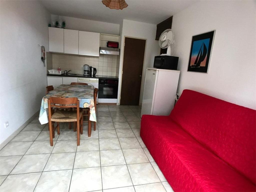 Appartement Port Leucate, 3 pièces, 6 personnes - FR-1-81-83 Sablons 1 - 47 - Rue De Fonfroide, 11370 Port Leucate