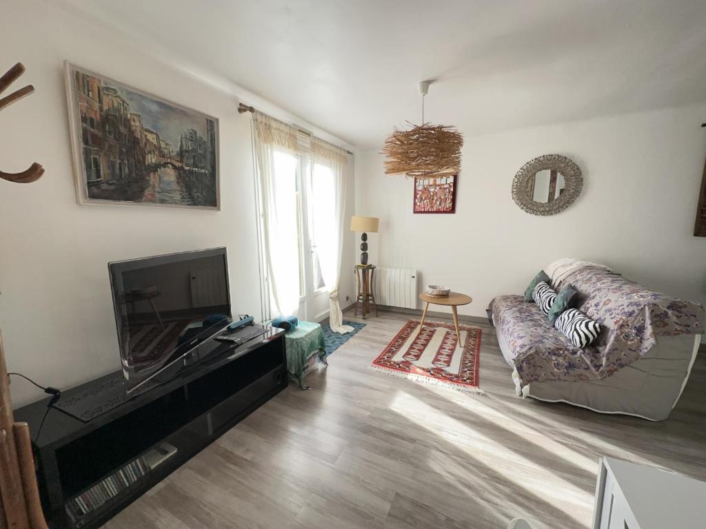 Appartement Port-Vendres, 2 pièces, 4 personnes - FR-1-309-319 Rue Jules Ferry Résidence Le Carouflor RDC,Bât An appartement 7, 66660 Port-Vendres