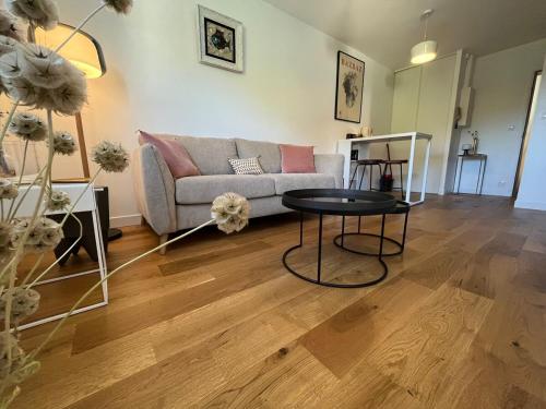 Appartement port vue jardin